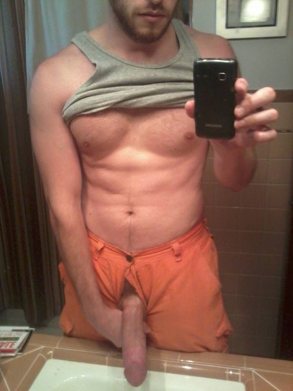 naughty nude selfies