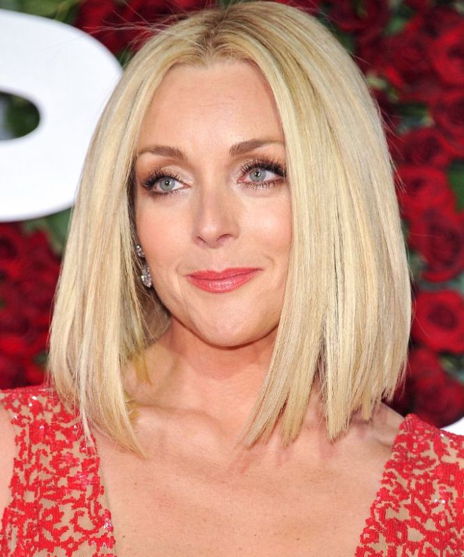 jane krakowski waist