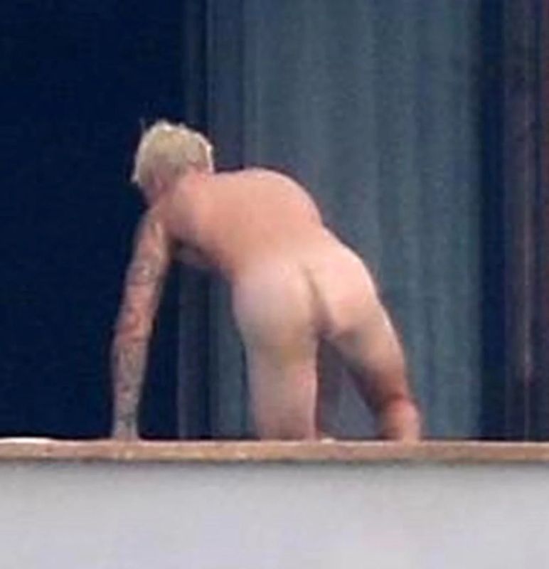 justin bieber paparazzi
