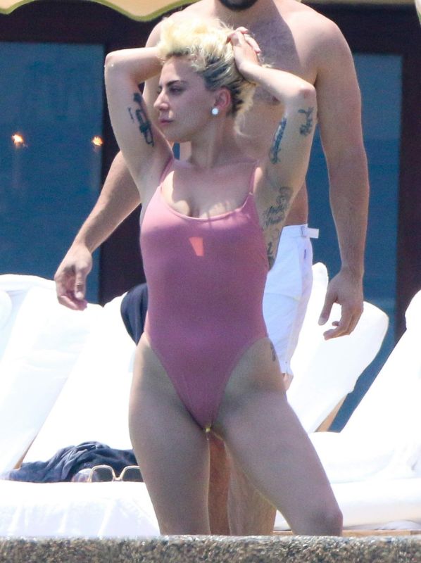 lady gaga bradley cooper
