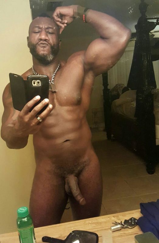 amateur naked men uncut