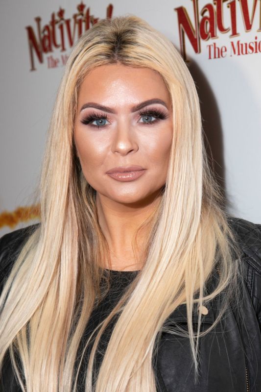 nicola mclean x