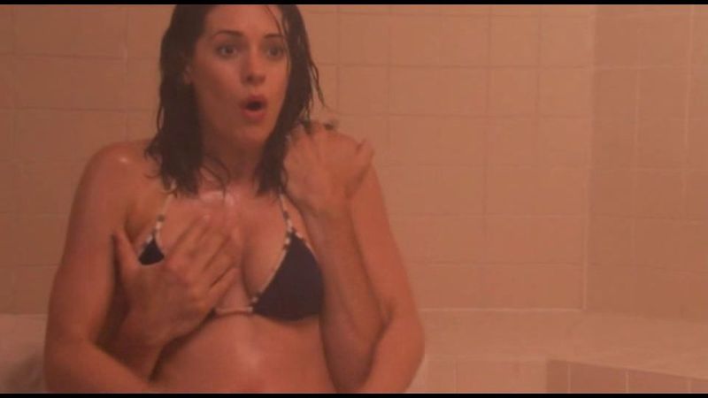 paget brewster friends episode