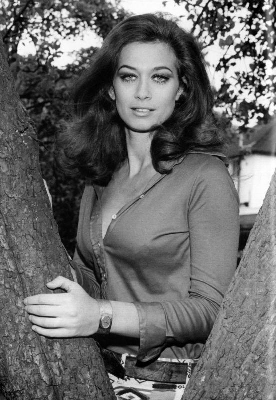 valerie leon this that and the other