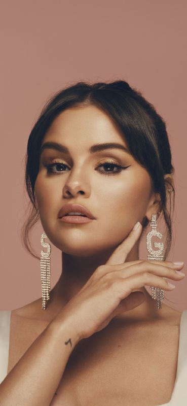 selena gomez kidney scar
