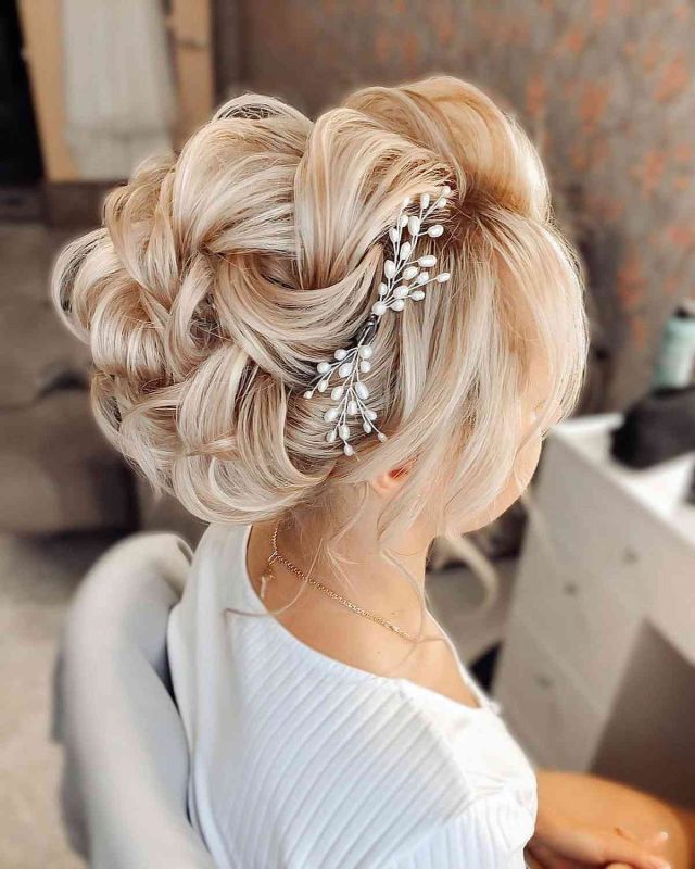 beach wedding hairstyles