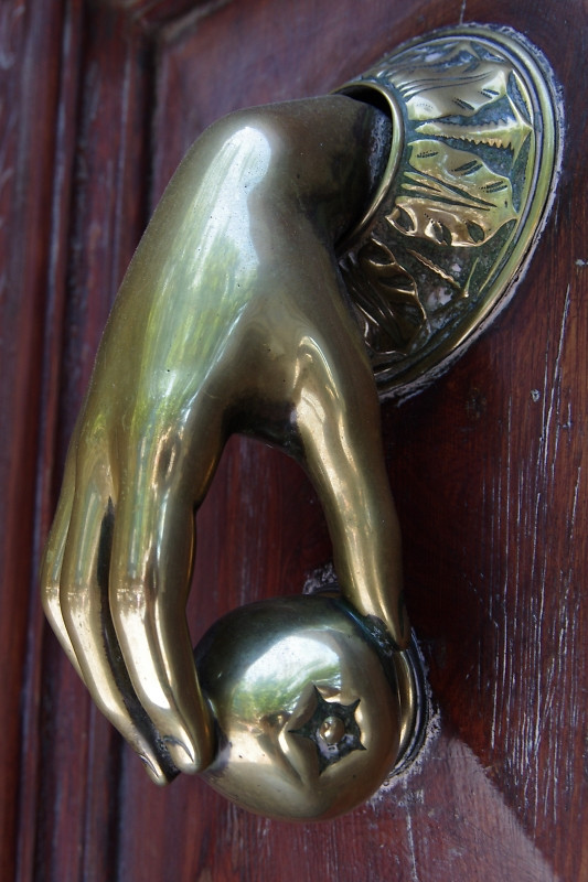 funny door