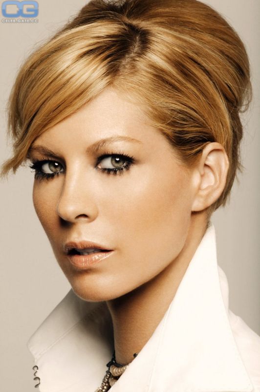 dharma jenna elfman bikini