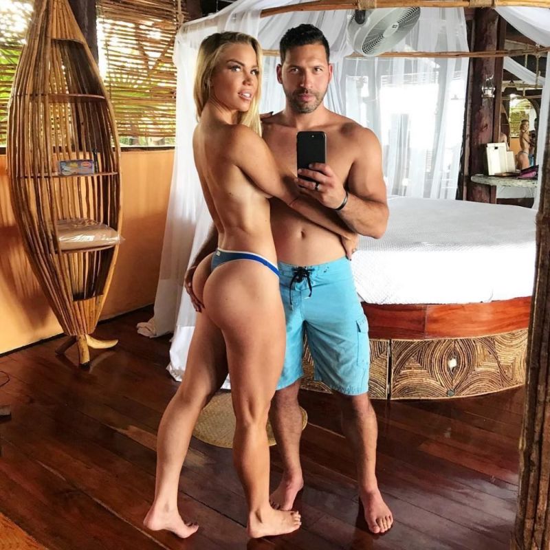 lauren drain abs