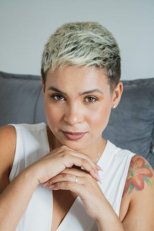 short hair beauty sex